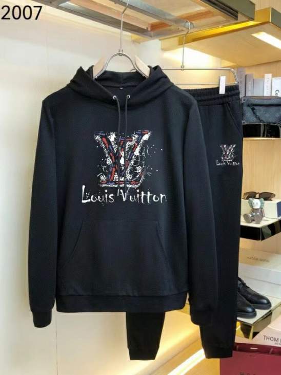 Picture of LV Sweater Suits _SKULVM-5XLkdtr3941073